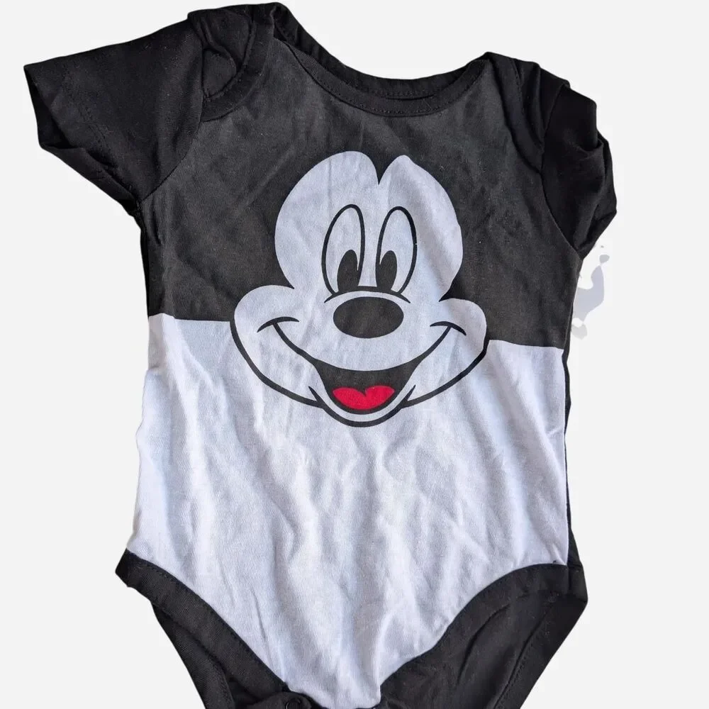 lots of Baby girl 6-9 months with 3bodysuits leggings and a long sleeve top